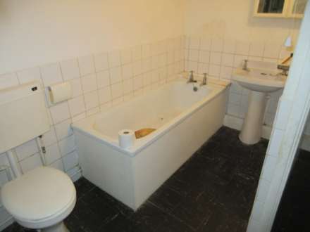 Royal Terrace, Southend On Sea, Image 12