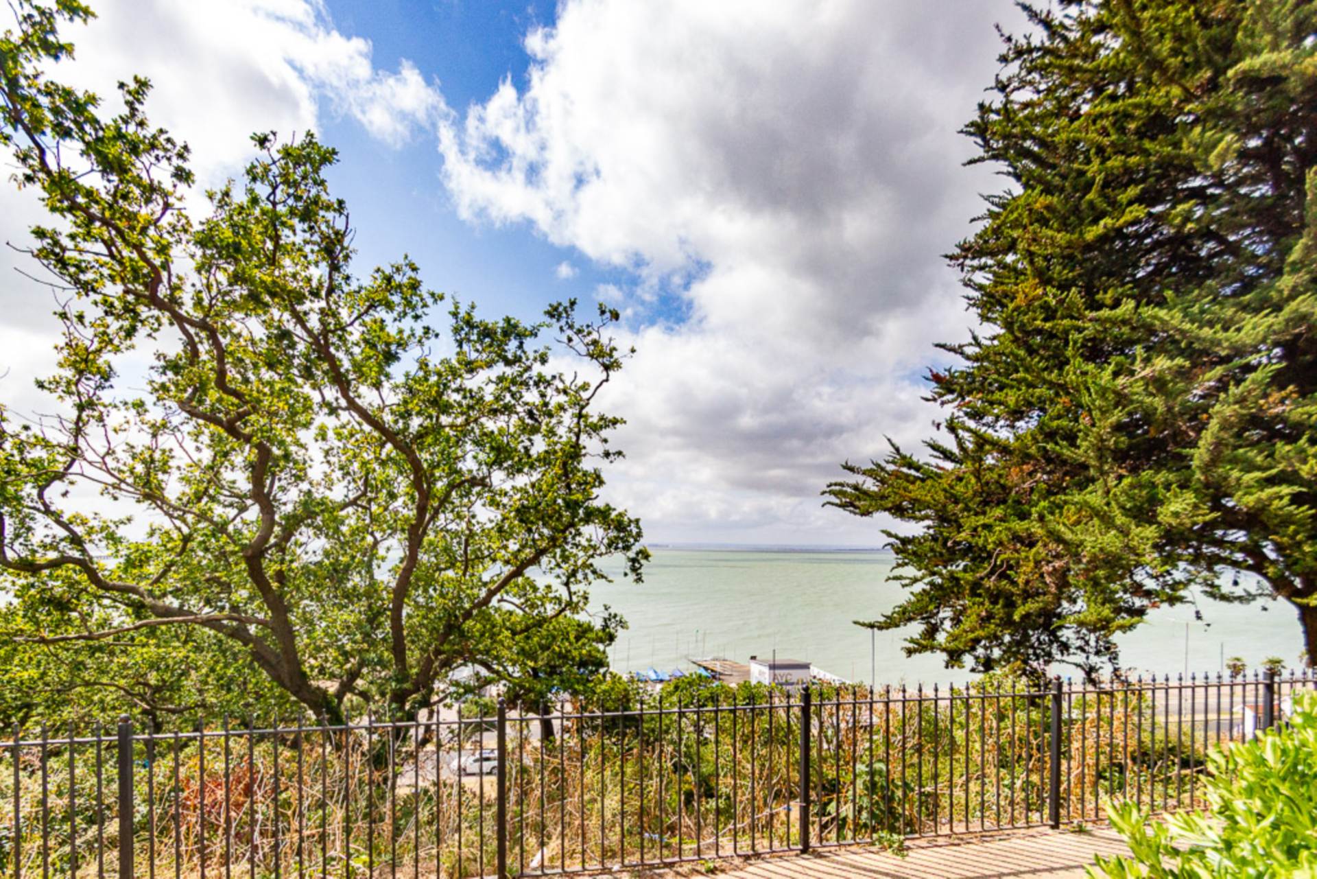 Royal Terrace, Southend, Image 24