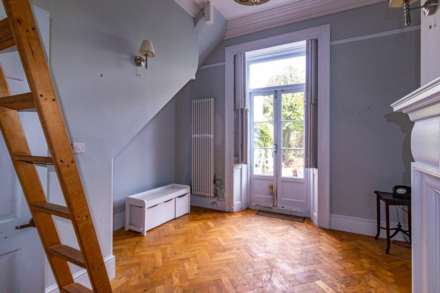 Royal Terrace, Southend, Image 16