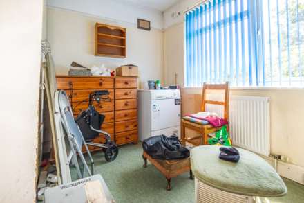 Barbara Close, Rochford, Image 7