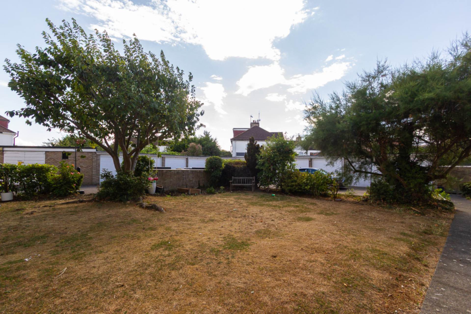 Lapwater Court, Leigh On Sea, Image 14