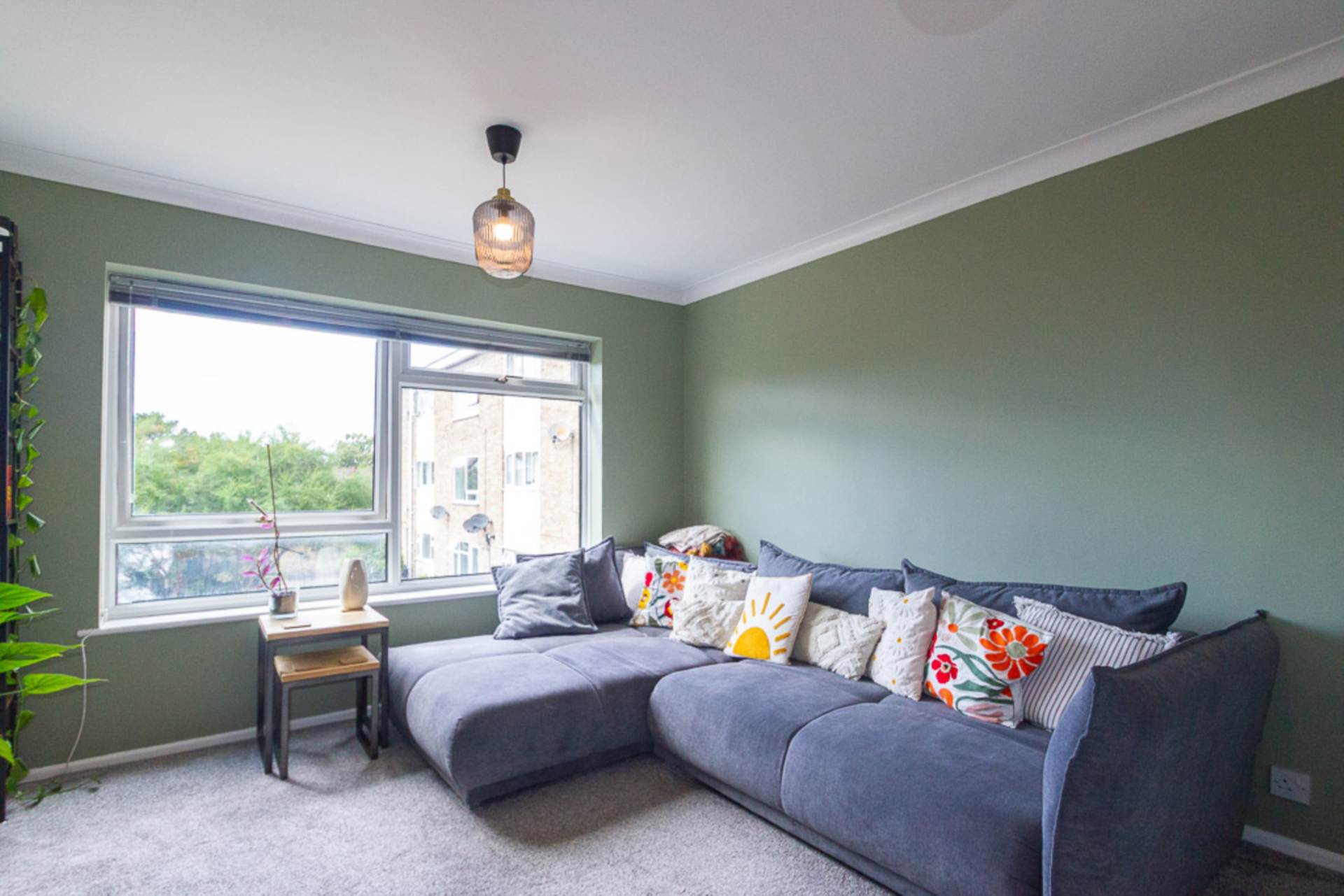 Lapwater Court, Leigh On Sea, Image 4