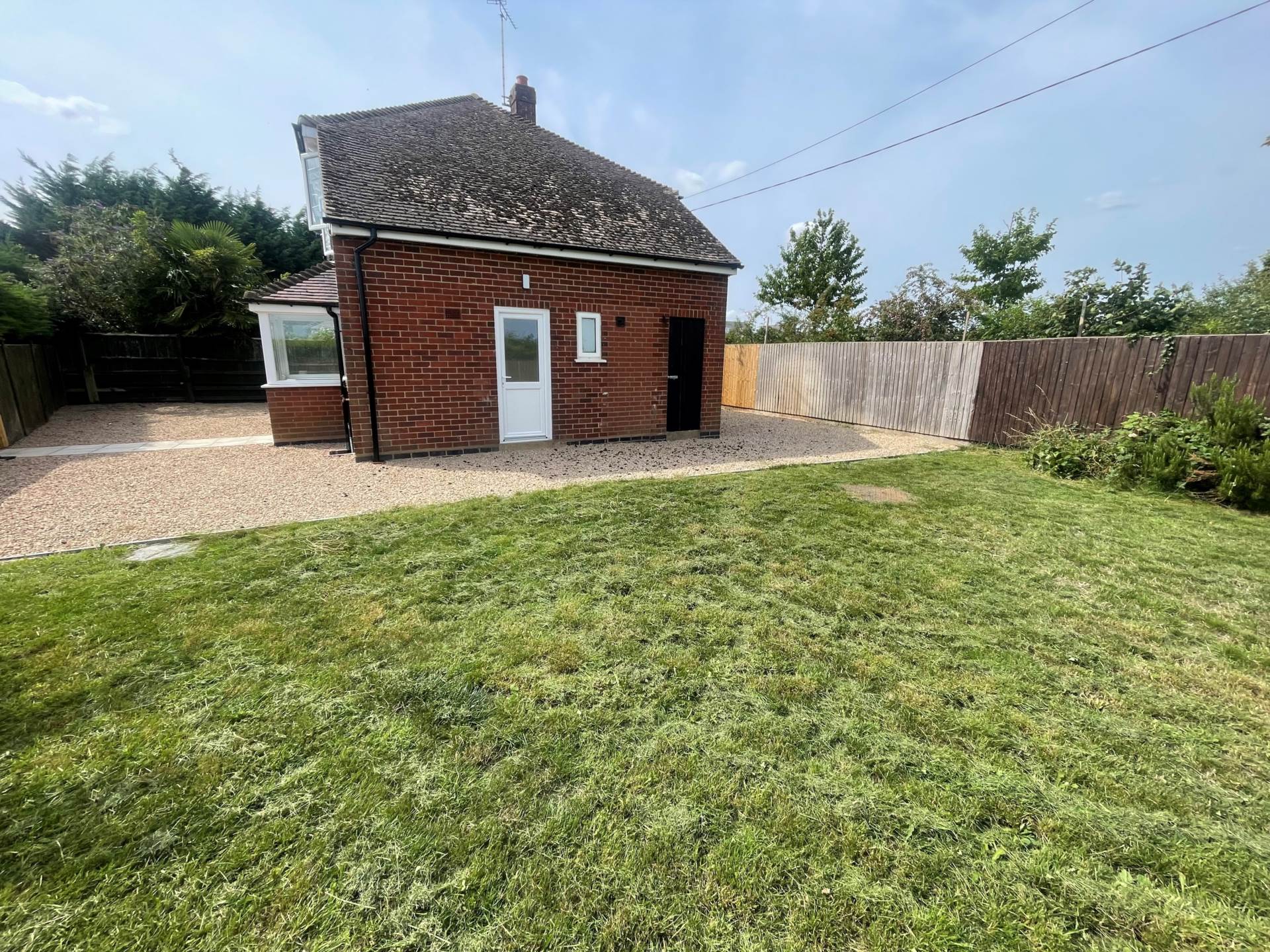 The Longshoot, Warks, Image 2
