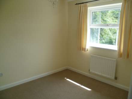 Alexander Drive, Lutterworth, Leicestershire, Image 11