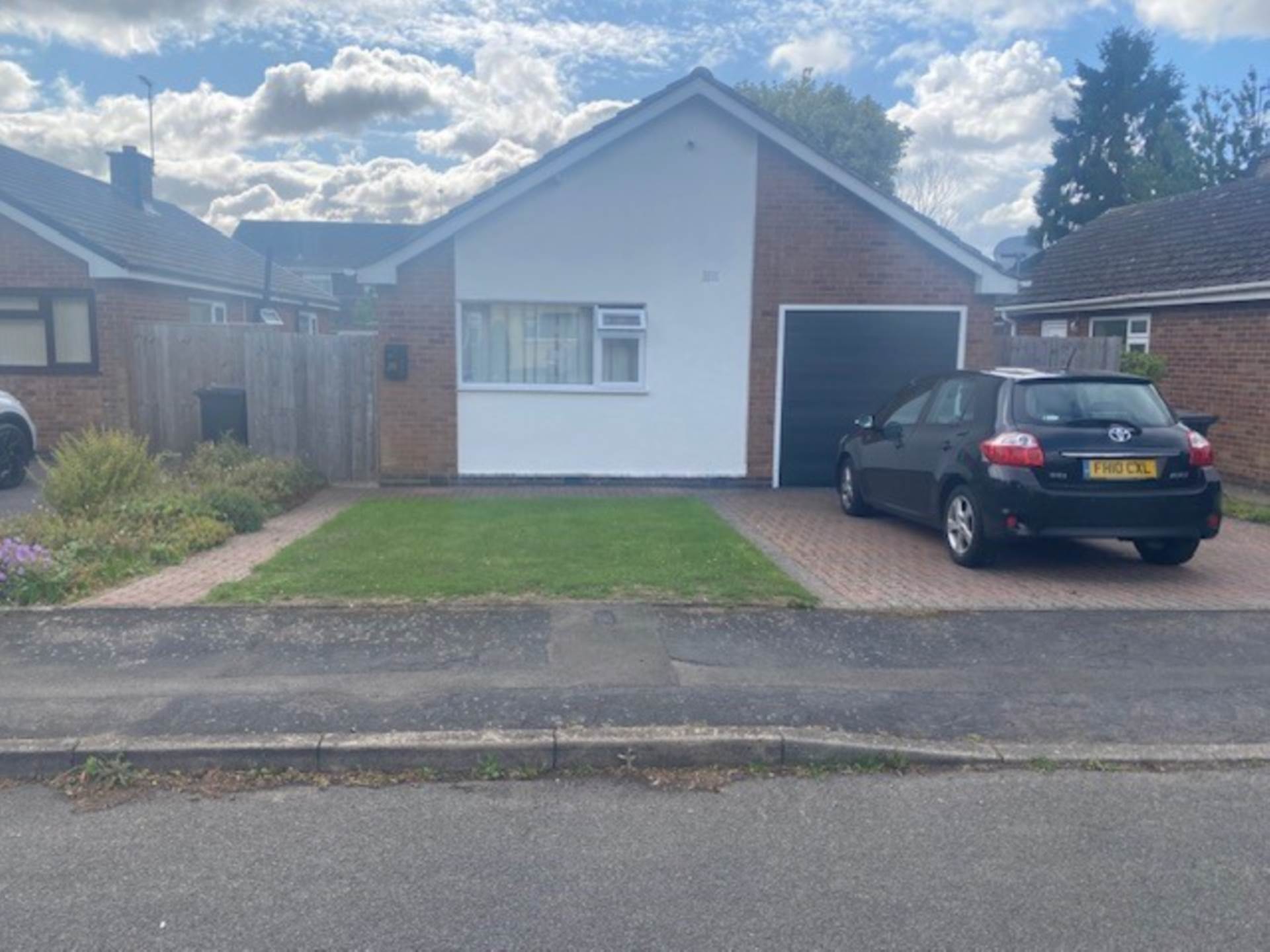 Chestnut Avenue, Lutterworth, Image 1