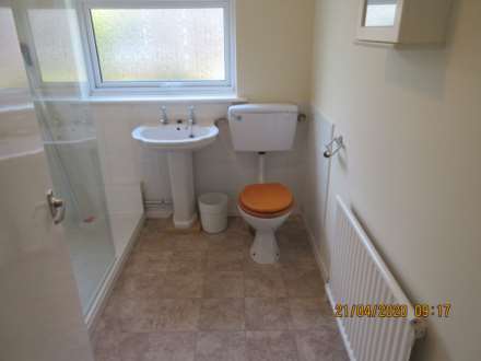 Chestnut Avenue, Lutterworth, Image 4
