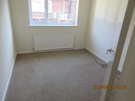 Chestnut Avenue, Lutterworth, Image 5