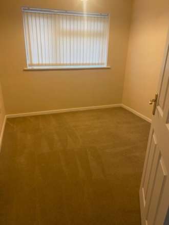 Chestnut, Lutterworth, Image 8