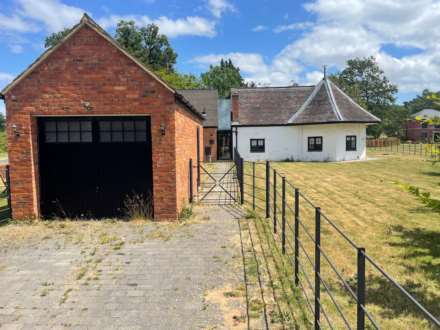 Coton House Estate, Rugby, Image 5