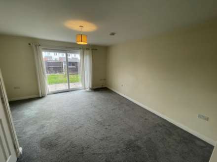 Drage Close, Lutterworth, Image 5