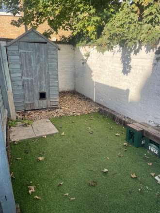 Lutterworth, Image 13