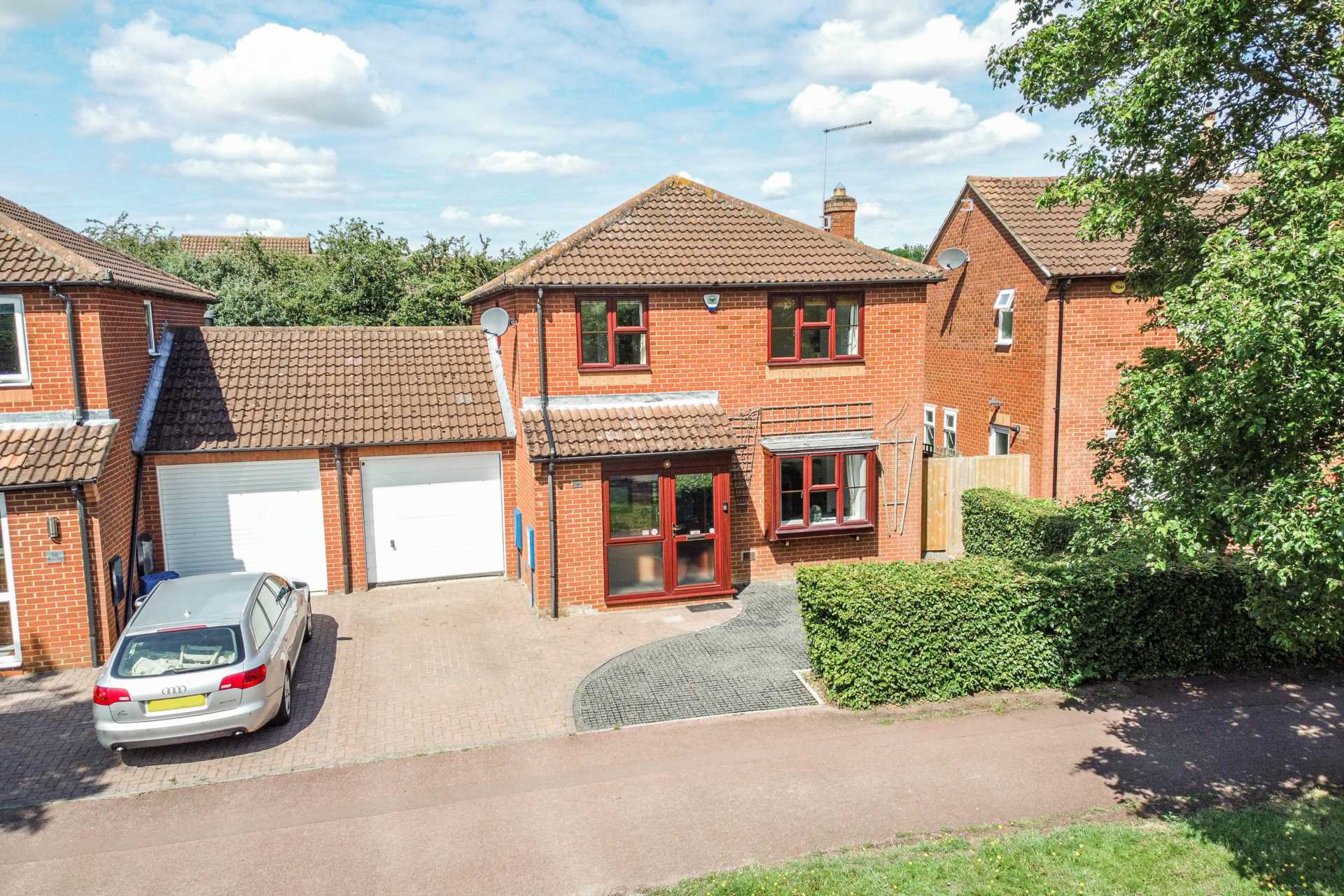 Horton Gate, Giffard Park Estate Agents Newport Pagnell Newport