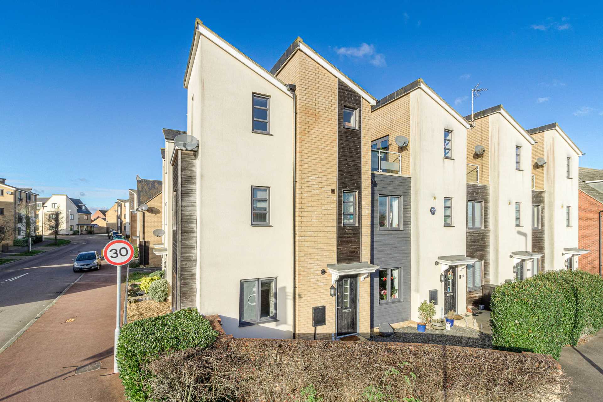 Ryeland Croft, Oakridge Park Estate Agents Newport Pagnell Newport