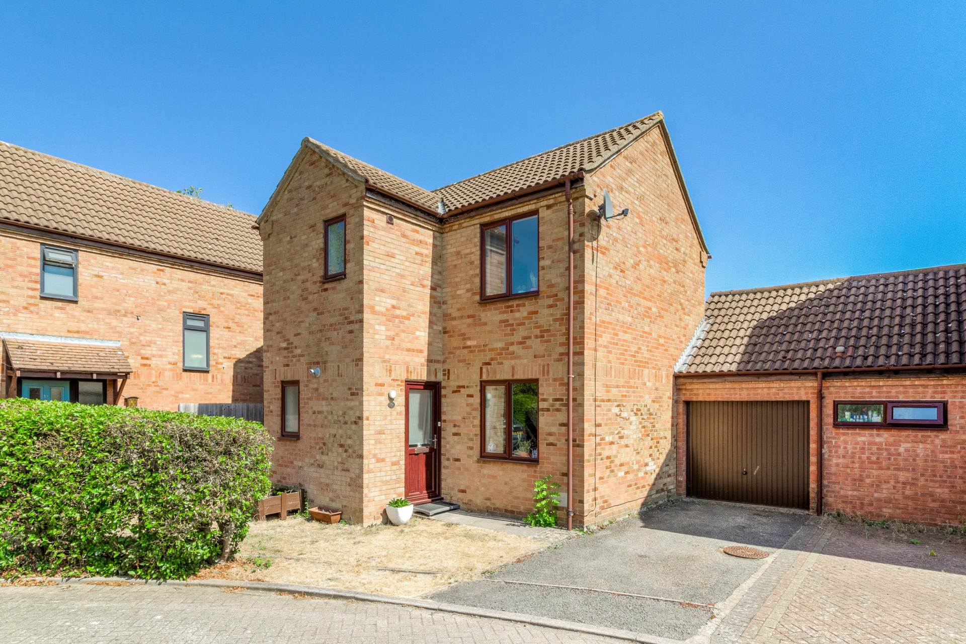 Salisbury Grove, Giffard Park