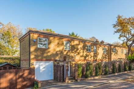 Alleyn Park, West Dulwich, SE21, Image 1