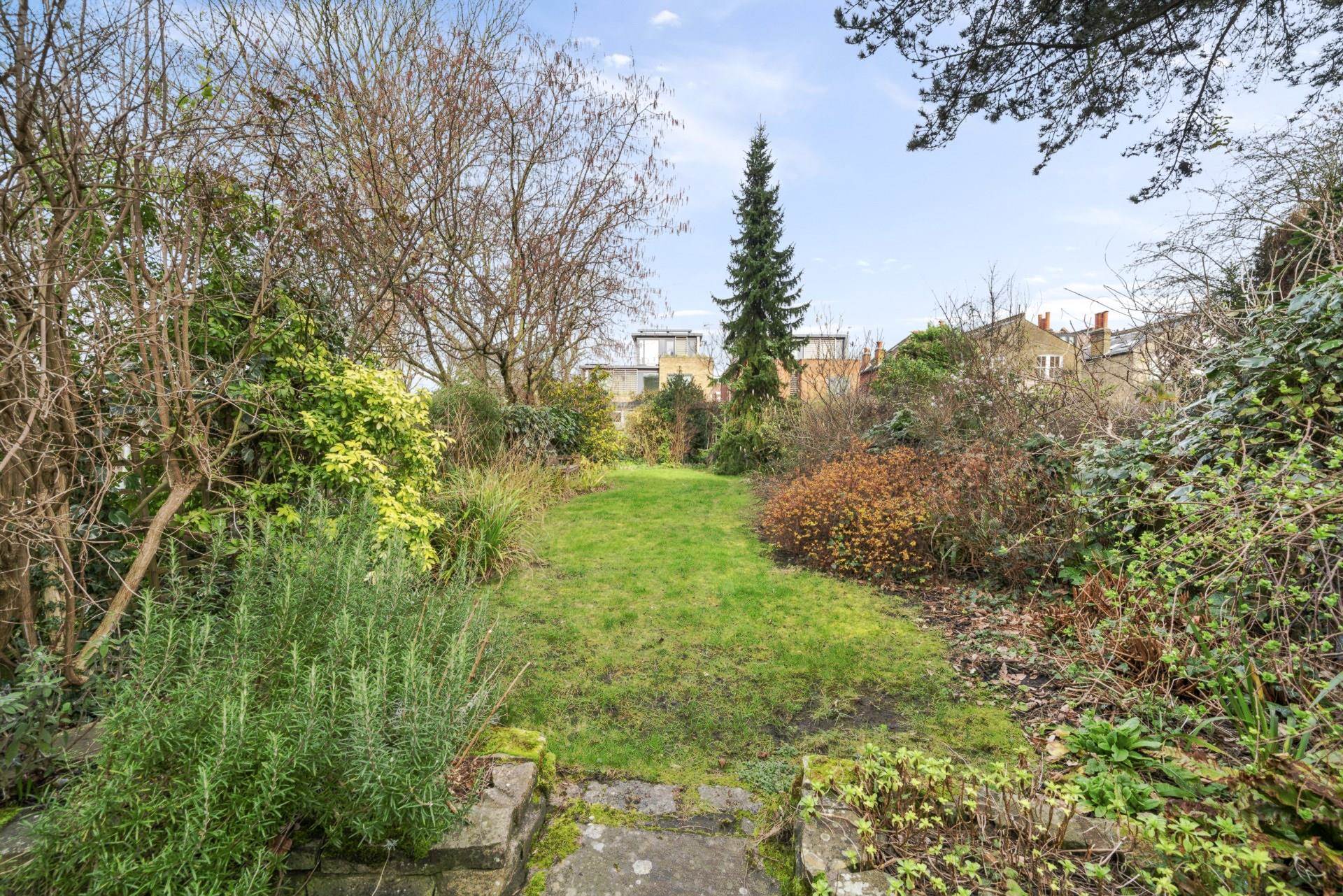 Dulwich Village, SE21, Image 3