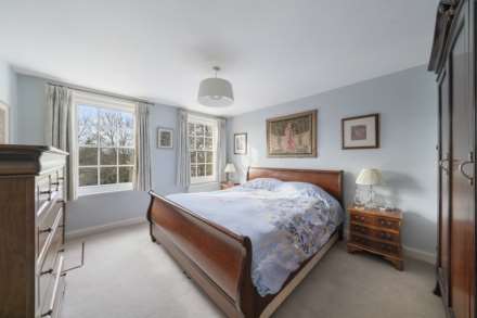 Dulwich Village, SE21, Image 11