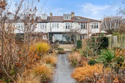 Dulwich Village, SE21, Image 14