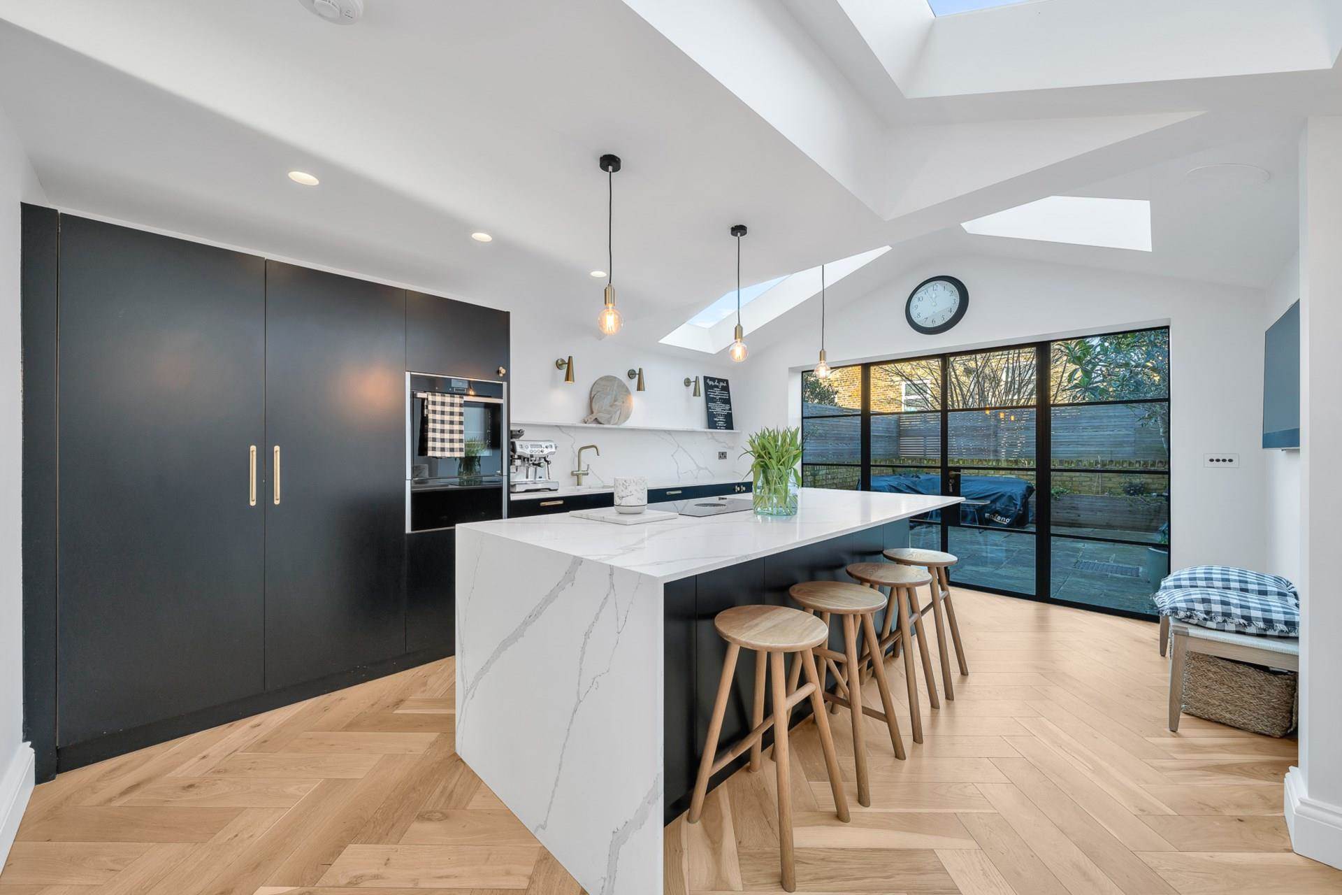 Thompson Road, East Dulwich, SE22, Image 2