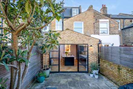 Thompson Road, East Dulwich, SE22, Image 16