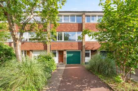 Property For Sale Alleyn Crescent, London