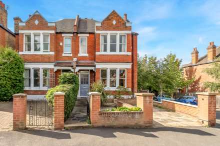 Woodwarde Road, Dulwich, SE22, Image 1