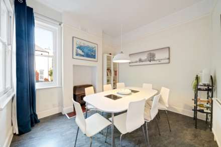 Woodwarde Road, Dulwich, SE22, Image 5