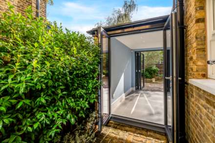 Aysgarth Road, Dulwich Village, SE21, Image 7