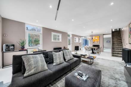College Road, Dulwich Village, SE21, Image 3