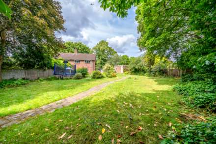 Village Way, North Dulwich, SE21, Image 3