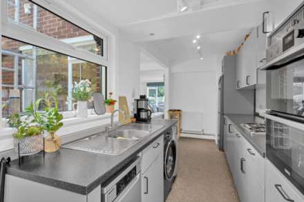 Village Way, North Dulwich, SE21, Image 8