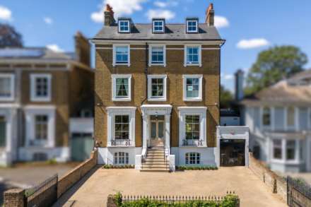 5 Bedroom Link-Detached, Peckham Rye, East Dulwich, SE22