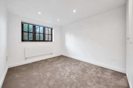 Oaks Pavilion Mews, Oaks Avenue, Gipsy Hill, SE19, Image 7