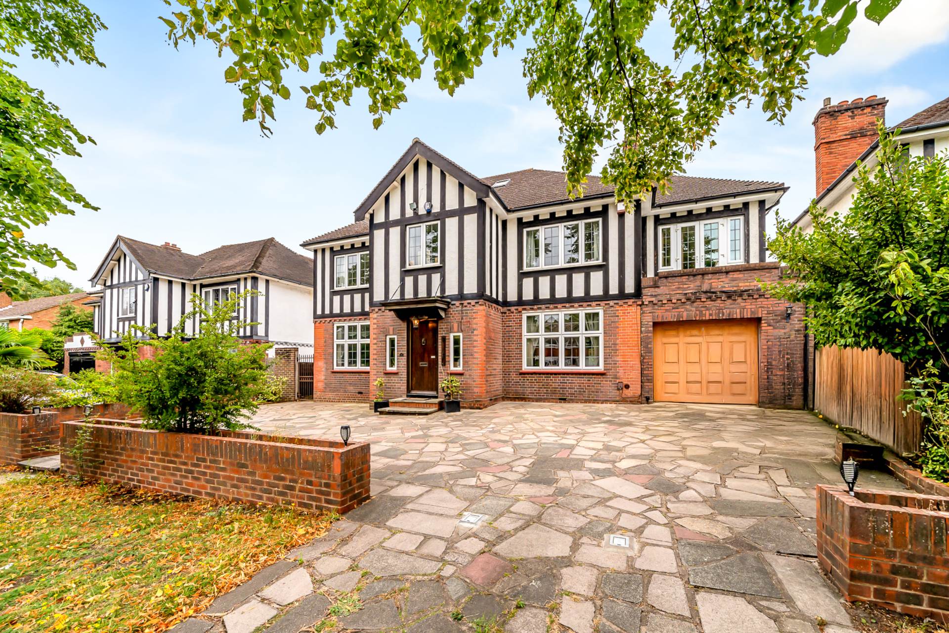 Lawrie Park Avenue, Sydenham, Image 1