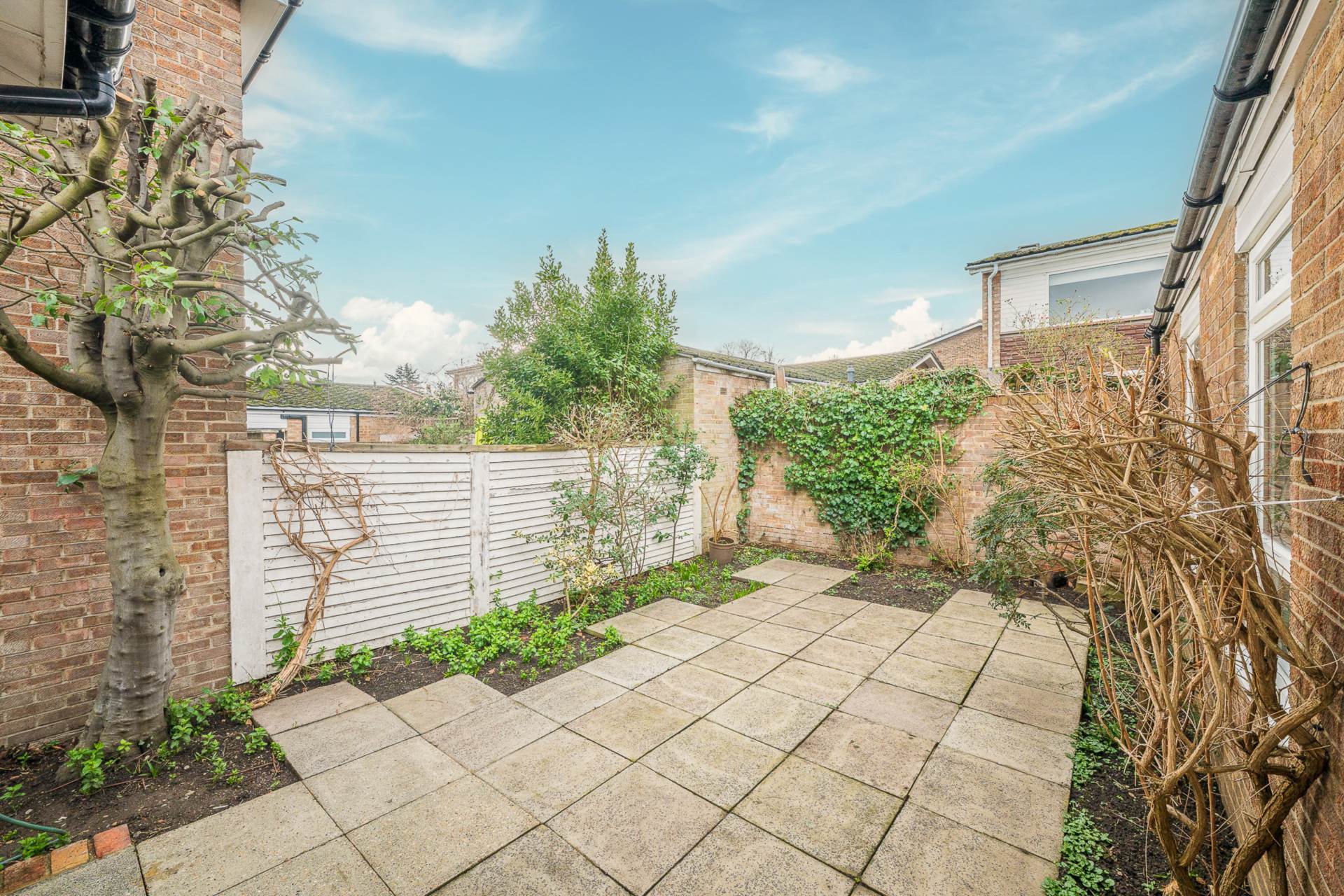 Perifield, London, Image 4