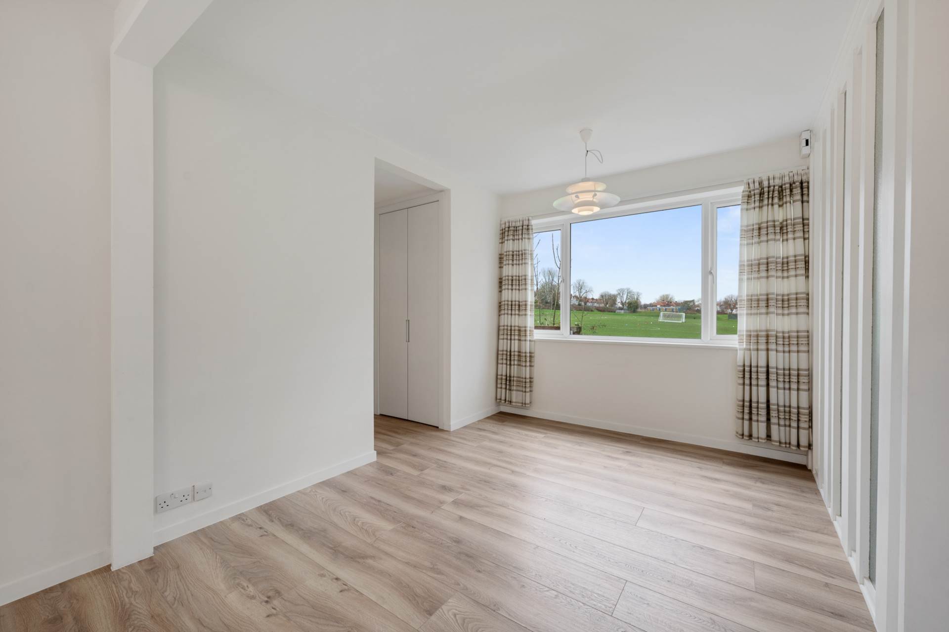 Perifield, London, Image 7