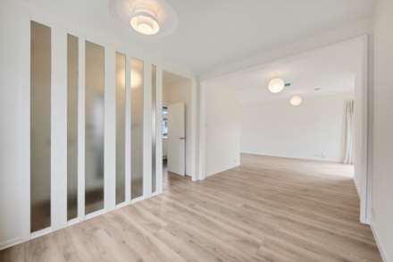 Perifield, London, Image 11