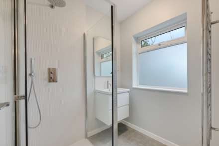 Perifield, London, Image 12