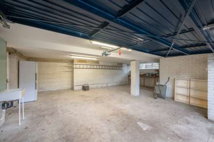 Perifield, London, Image 14