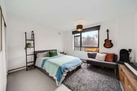 Grenville Court, Lymer Avenue, SE19, Image 3