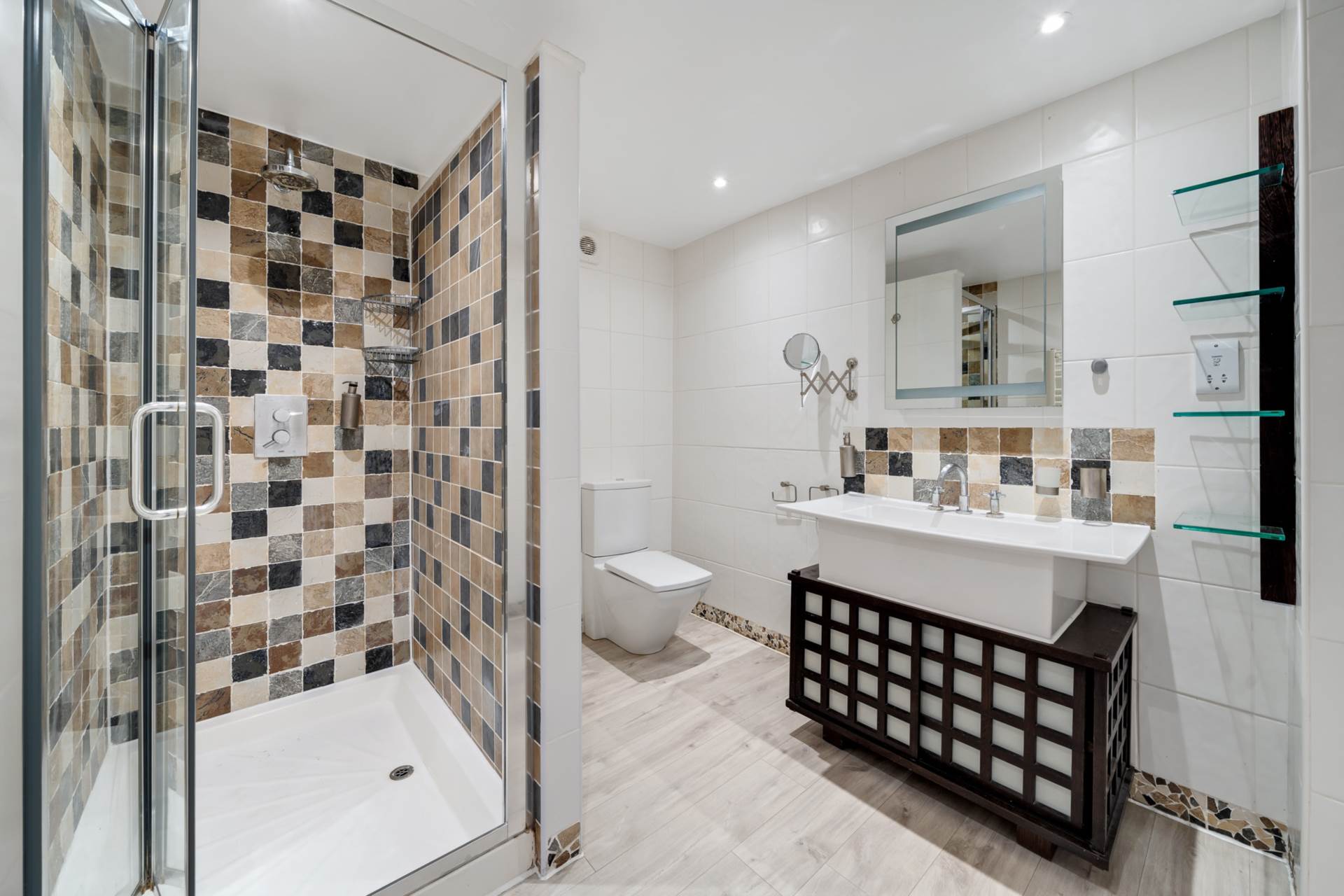 Hitherwood Drive, West Dulwich, SE19, Image 19