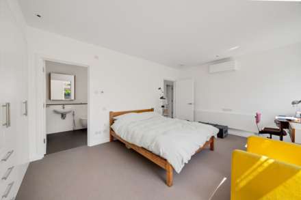 Perifield, West Dulwich, SE21, Image 12