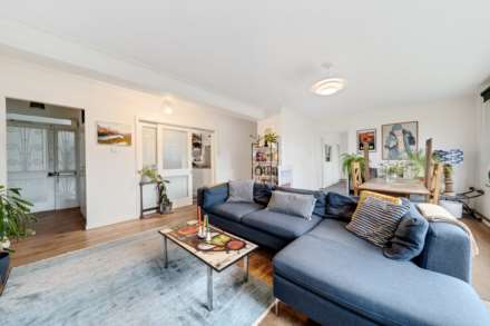 Grenville Court, Lymer Avenue, SE19, Image 7