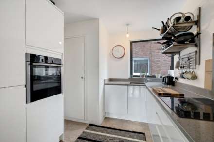 Grenville Court, Lymer Avenue, SE19, Image 8