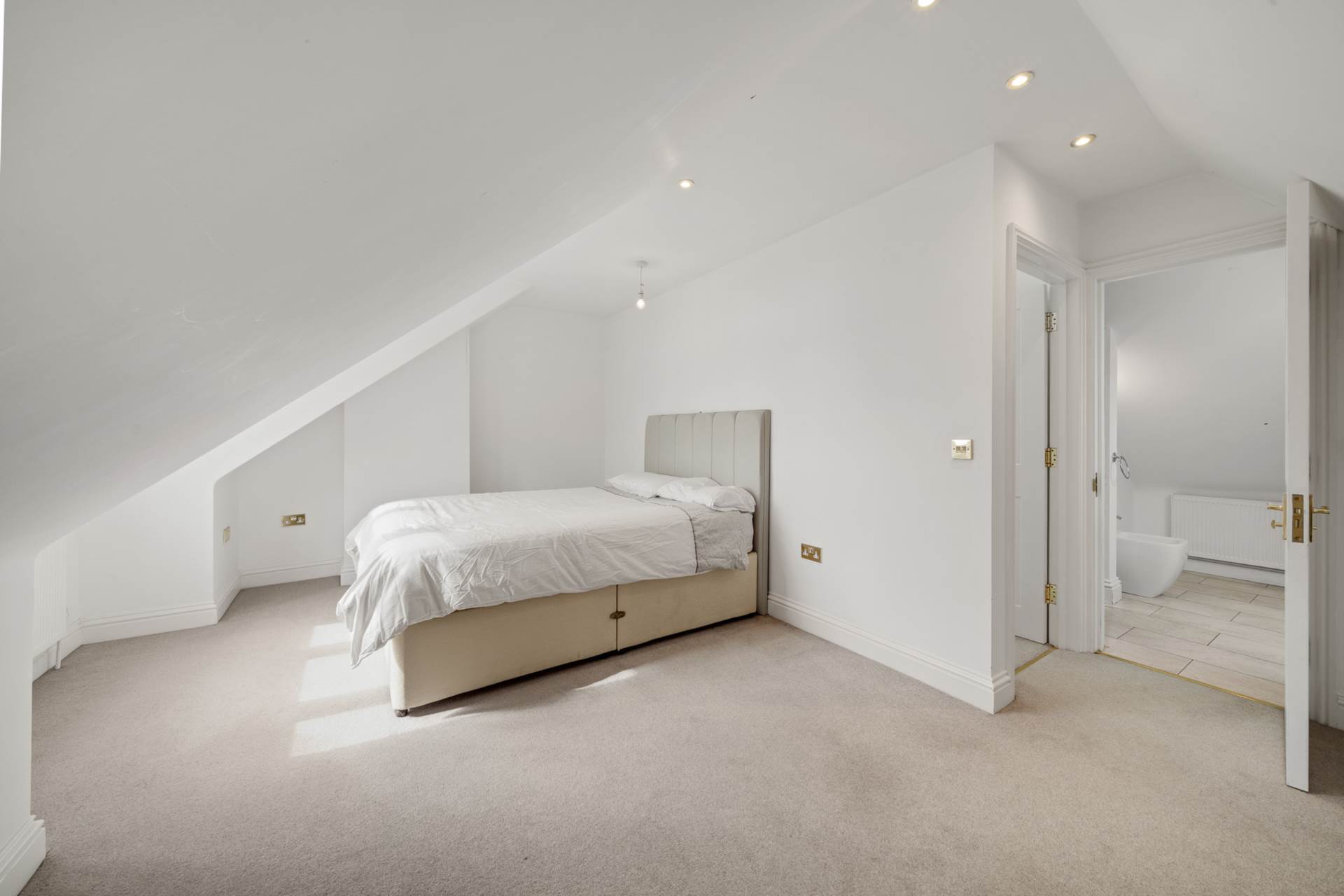 Woodwarde Road, Dulwich, SE22, Image 13