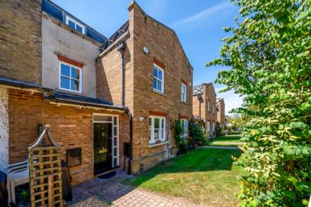 Mitchell's Place, Dulwich, SE21, Image 1