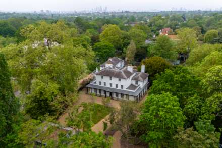 College Road, Dulwich, SE21