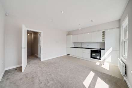 Lordship Lane, East Dulwich, SE22, Image 2