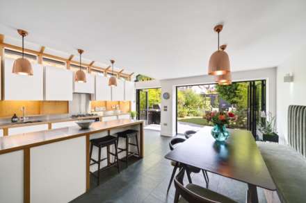 Beauval Road Dulwich SE22 8UH, Image 3