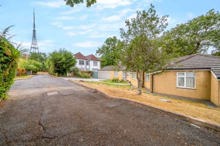 Wickers Oake, Dulwich Wood Park, SE19, Image 17